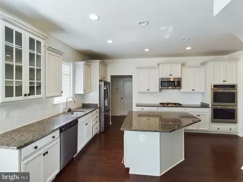 9207 Rice Ave, Lanham, MD 20706 photo 19