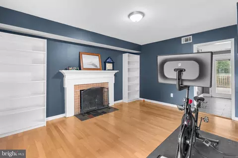 11801 Montague Dr, Laurel, MD 20708 photo 18