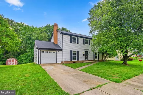 11801 Montague Dr, Laurel, MD 20708 photo 2