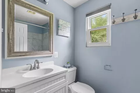11801 Montague Dr, Laurel, MD 20708 photo 29