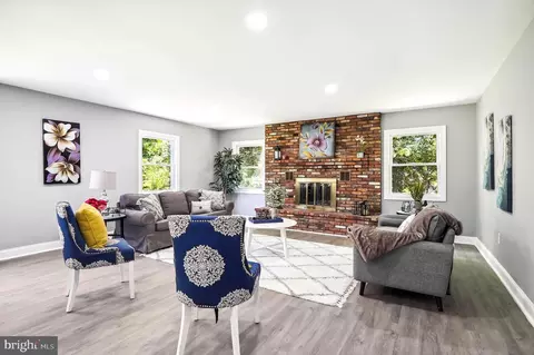 1406 Peachwood Ln, Bowie, MD 20716