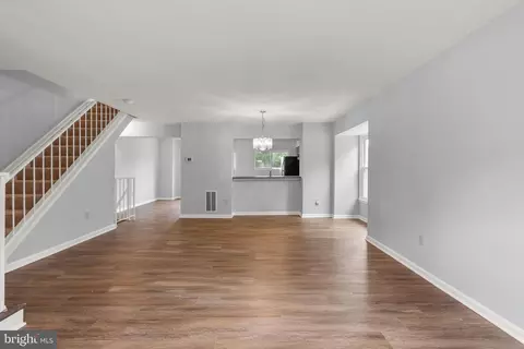 14101 Oakpointe Dr, Laurel, MD 20707 photo 4