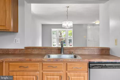 14101 Oakpointe Dr, Laurel, MD 20707 photo 11