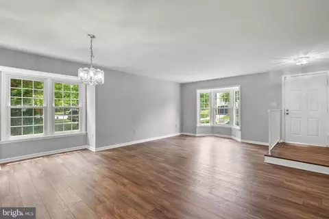 14101 Oakpointe Dr, Laurel, MD 20707 photo 7