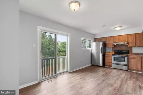 14101 Oakpointe Dr, Laurel, MD 20707 photo 8