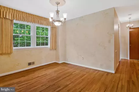 6313 Martins Ter, Lanham, MD 20706 photo 7