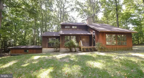 9306 Croom Rd, Marlboro, MD 20772