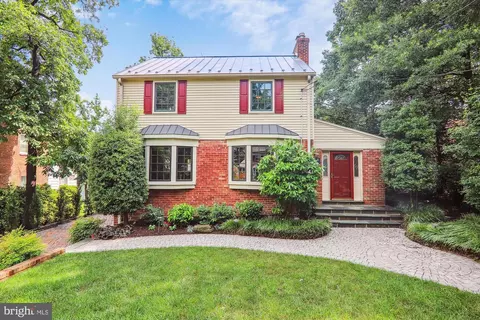 4605 Clemson Rd, College Park, MD 20740
