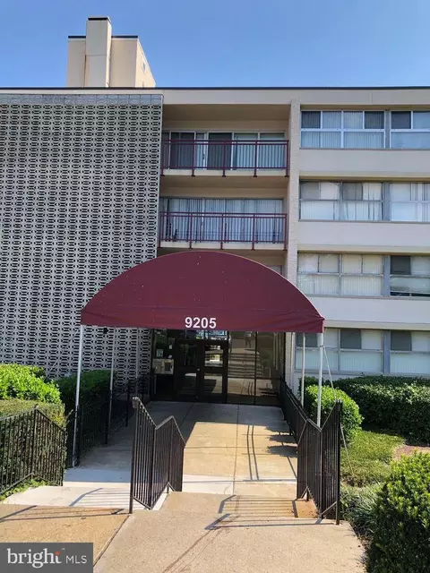9205 New Hampshire Ave #203, Silver Spring, MD 20903