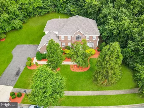 3304 Dunwood Crossing Dr, Bowie, MD 20721