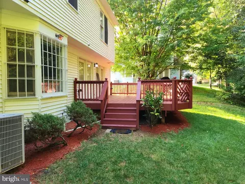 1502 Silverado Ct, Bowie, MD 20721 photo 4