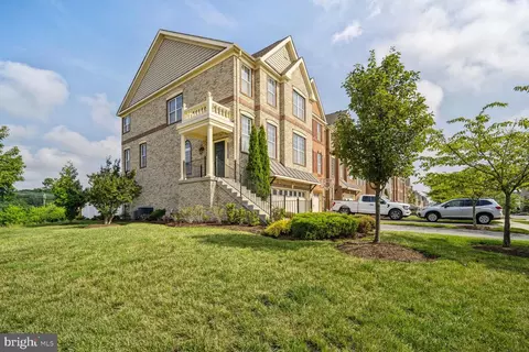4067 Ranch Rd, Upper Marlboro, MD 20772