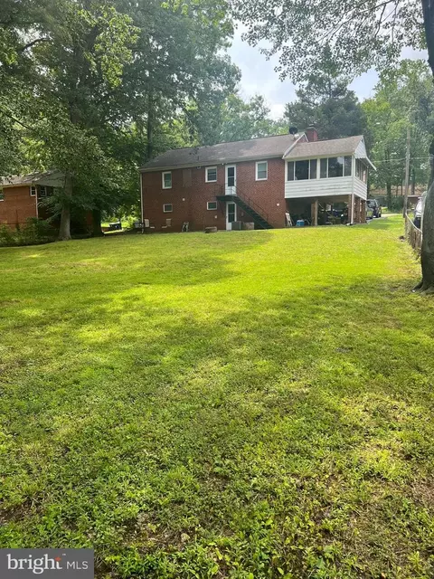 4104 Skyline Dr, Morningside, MD 20746 photo 10