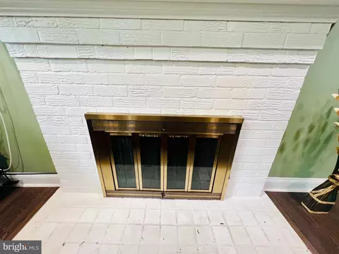4104 Skyline Dr, Morningside, MD 20746 photo 12