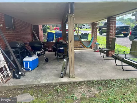 4104 Skyline Dr, Morningside, MD 20746 photo 28