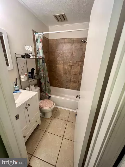 4104 Skyline Dr, Morningside, MD 20746 photo 21
