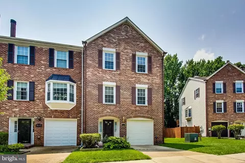 10313 Broom Ln, Lanham, MD 20706