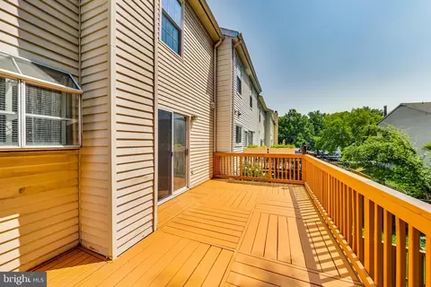 10313 Broom Ln, Lanham, MD 20706 photo 42