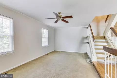 10313 Broom Ln, Lanham, MD 20706 photo 14