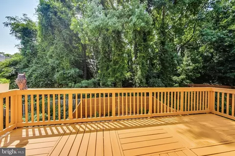 10313 Broom Ln, Lanham, MD 20706 photo 44
