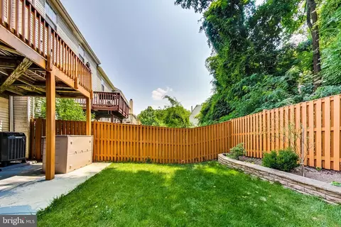 10313 Broom Ln, Lanham, MD 20706 photo 52