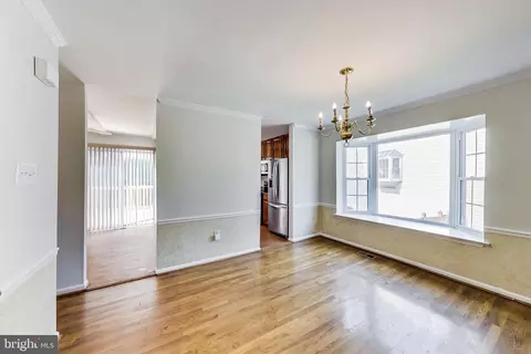 10313 Broom Ln, Lanham, MD 20706 photo 12