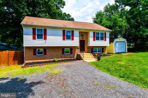 8501 Schultz Rd, Clinton, MD 20735 photo 2
