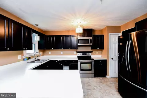 8501 Schultz Rd, Clinton, MD 20735 photo 13