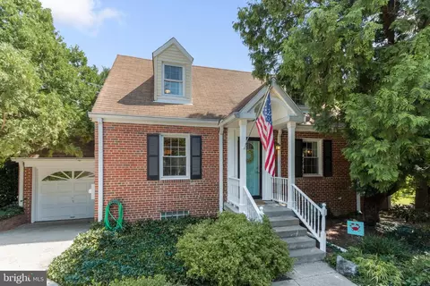 4606 Brandon Ln, Beltsville, MD 20705