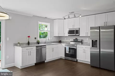 2005 Ode Rd, District Heights, MD 20747 photo 6