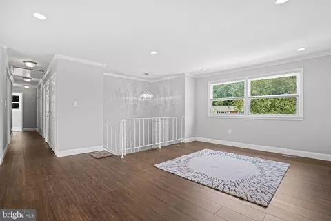 2005 Ode Rd, District Heights, MD 20747 photo 7