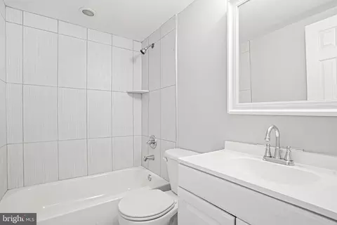 2005 Ode Rd, District Heights, MD 20747 photo 14