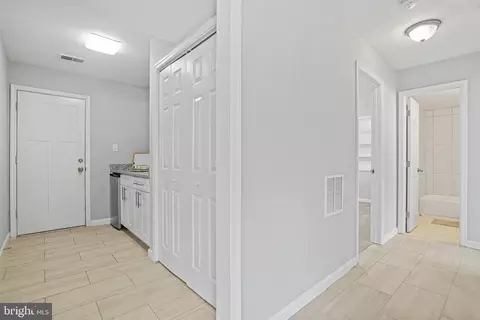 2005 Ode Rd, District Heights, MD 20747 photo 18