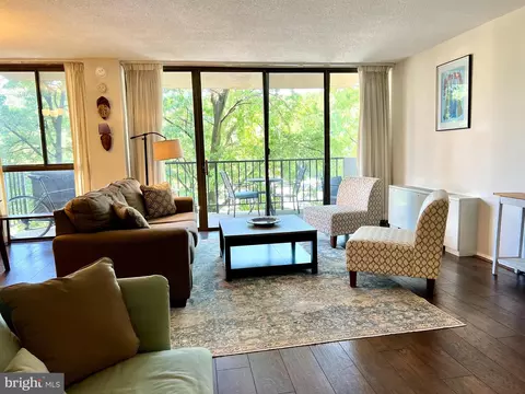 6100 Westchester Park Dr #403, College Park, MD 20740