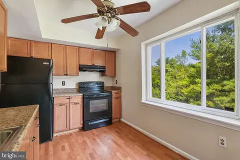 15610 Plaid Dr, Laurel, MD 20707 photo 9