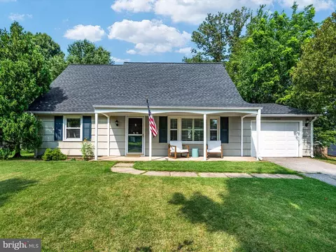 12404 Stretton Ln, Bowie, MD 20715