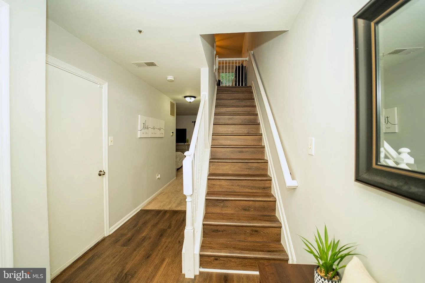 16027 Elegant Ct, Bowie, MD 20716 photo 4