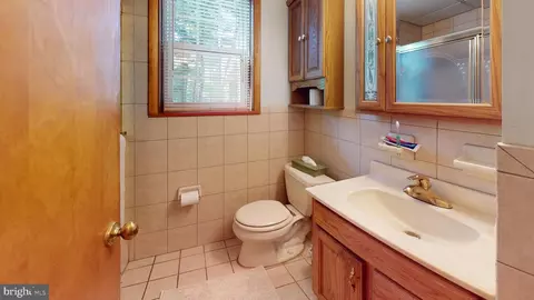 7003 Lyle St, Lanham, MD 20706 photo 48