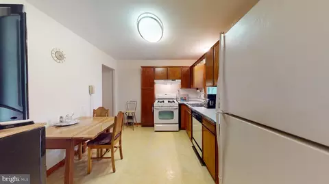7003 Lyle St, Lanham, MD 20706 photo 14