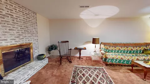7003 Lyle St, Lanham, MD 20706 photo 40