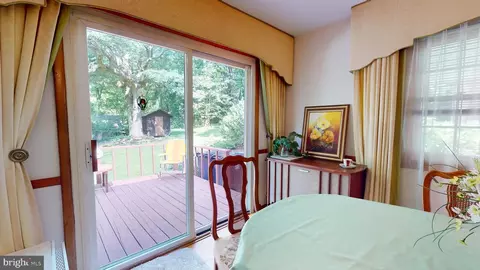 7003 Lyle St, Lanham, MD 20706 photo 7