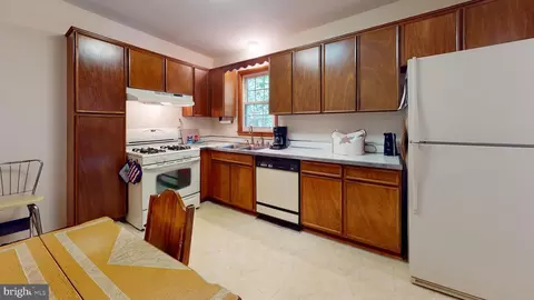 7003 Lyle St, Lanham, MD 20706 photo 11