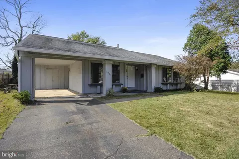 15507 Peach Walker Dr, Bowie, MD 20716