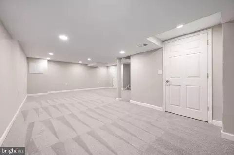 6806 Nashville Rd, Lanham, MD 20706 photo 24