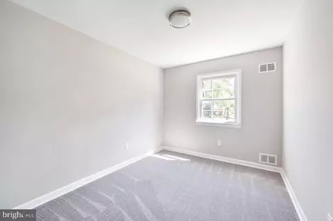 6806 Nashville Rd, Lanham, MD 20706 photo 10