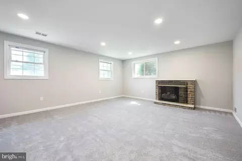 6806 Nashville Rd, Lanham, MD 20706 photo 19