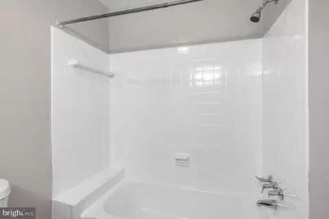 6806 Nashville Rd, Lanham, MD 20706 photo 13