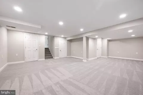 6806 Nashville Rd, Lanham, MD 20706 photo 23