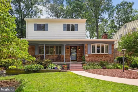 4901 Laguna Rd, College Park, MD 20740