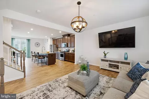 3111 Belair Gate Ln, Hyattsville, MD 20785